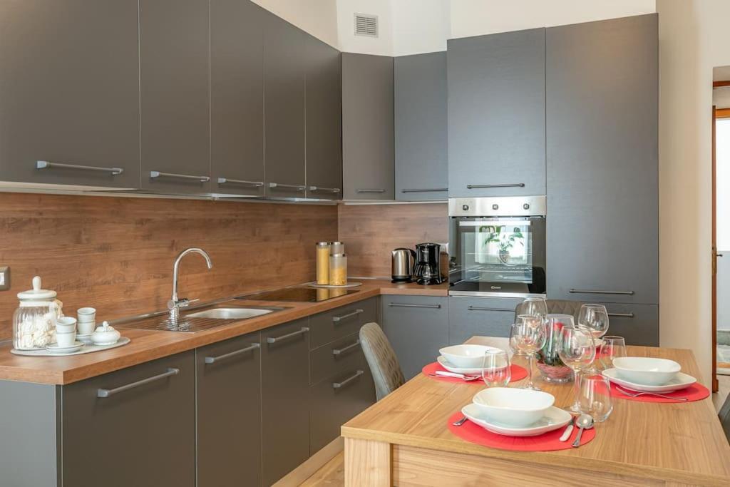 La Serena Large Apartment With Wifi, A/C, Private Parking Acquaseria المظهر الخارجي الصورة